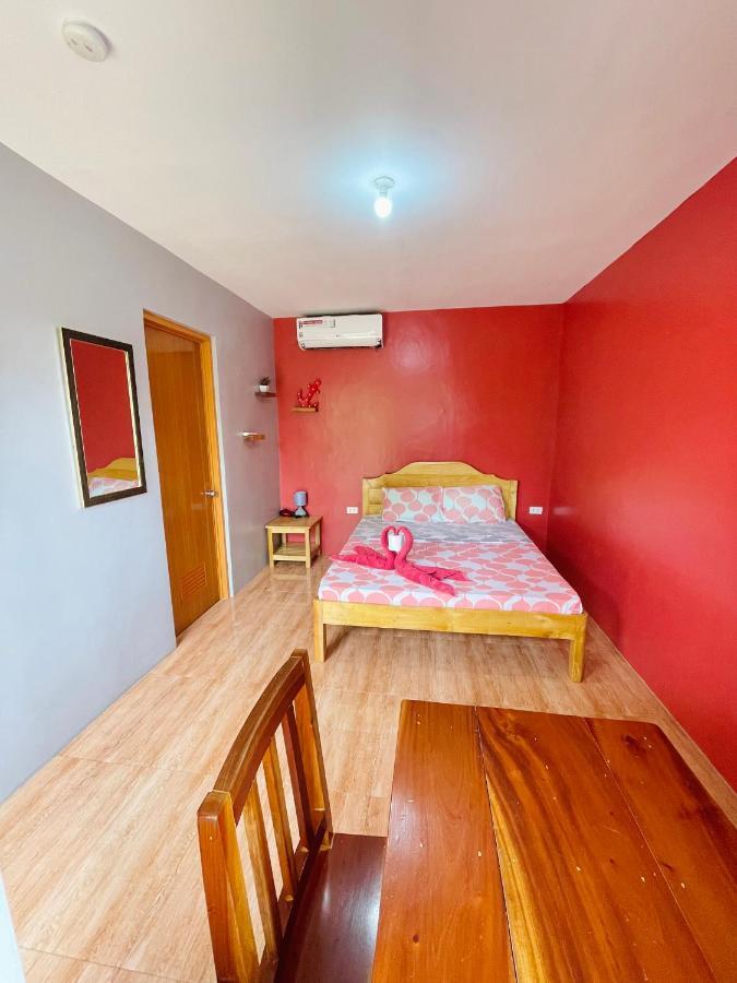 Ananas Guesthouse Moalboal Exterior photo