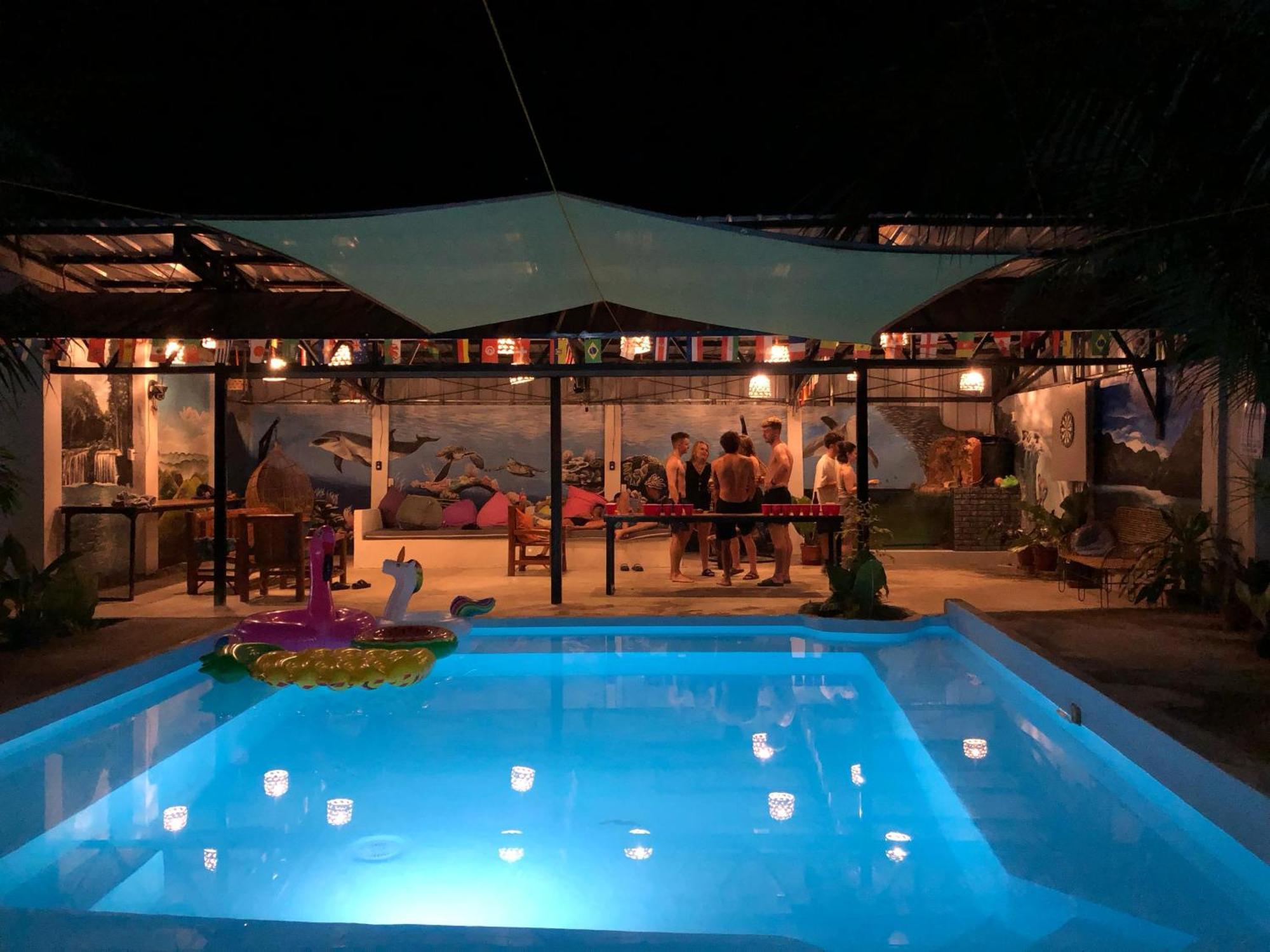 Ananas Guesthouse Moalboal Exterior photo