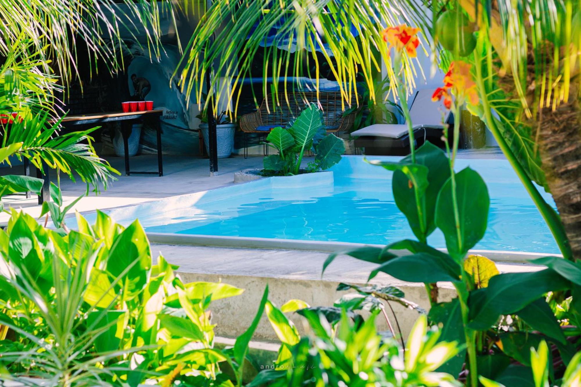 Ananas Guesthouse Moalboal Exterior photo